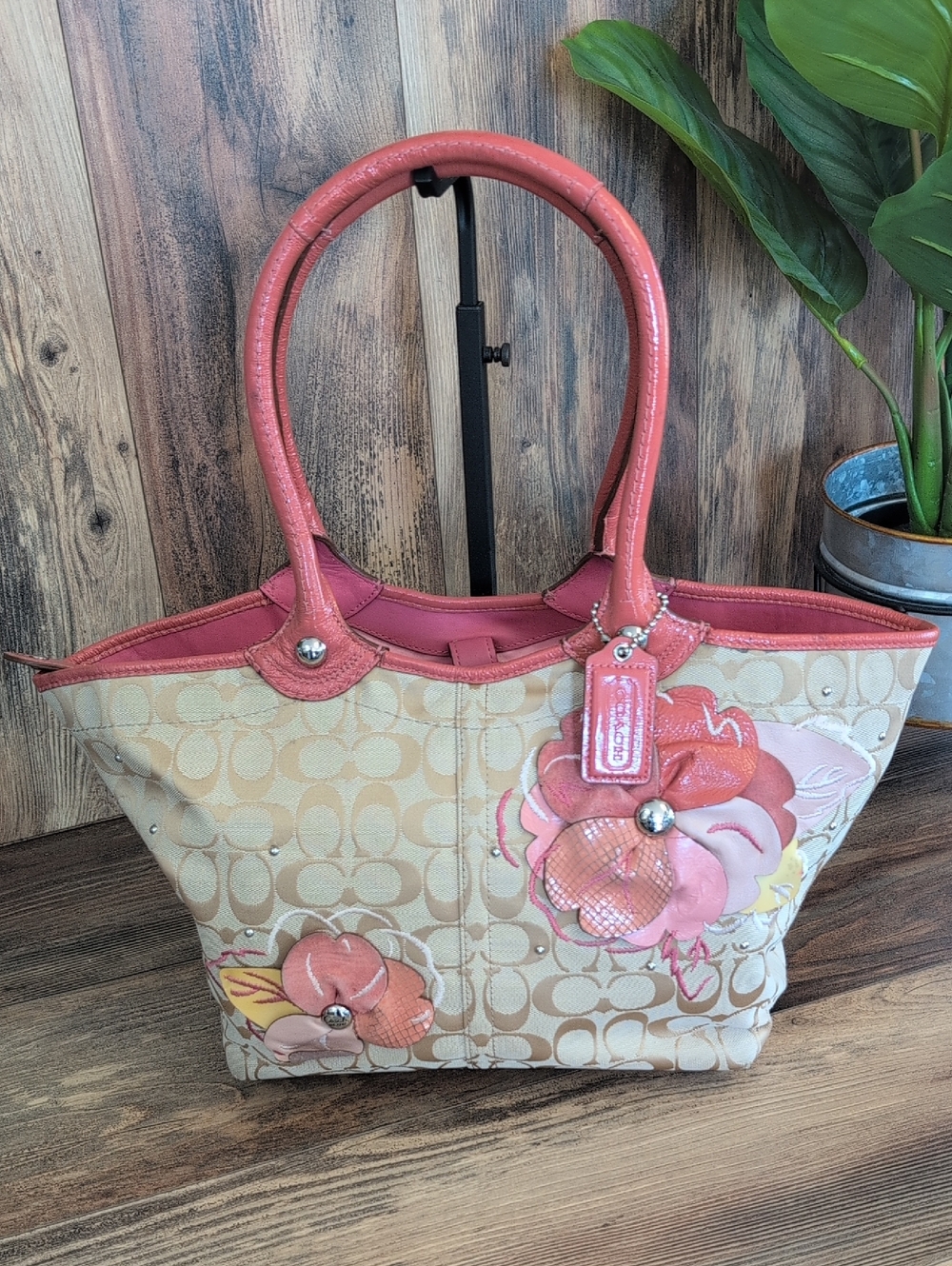 Coach Bleecker Signature Floral FF16276 Tan Pink Floral Tote Bag w/Leather M409 - Picture 1 of 13